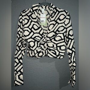 Patterned Blouse With Collar